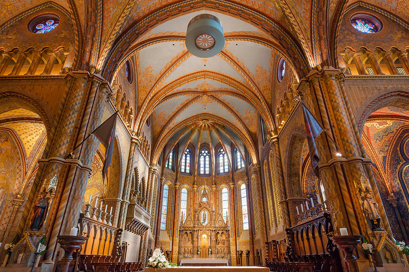 Matthias Church inside #282