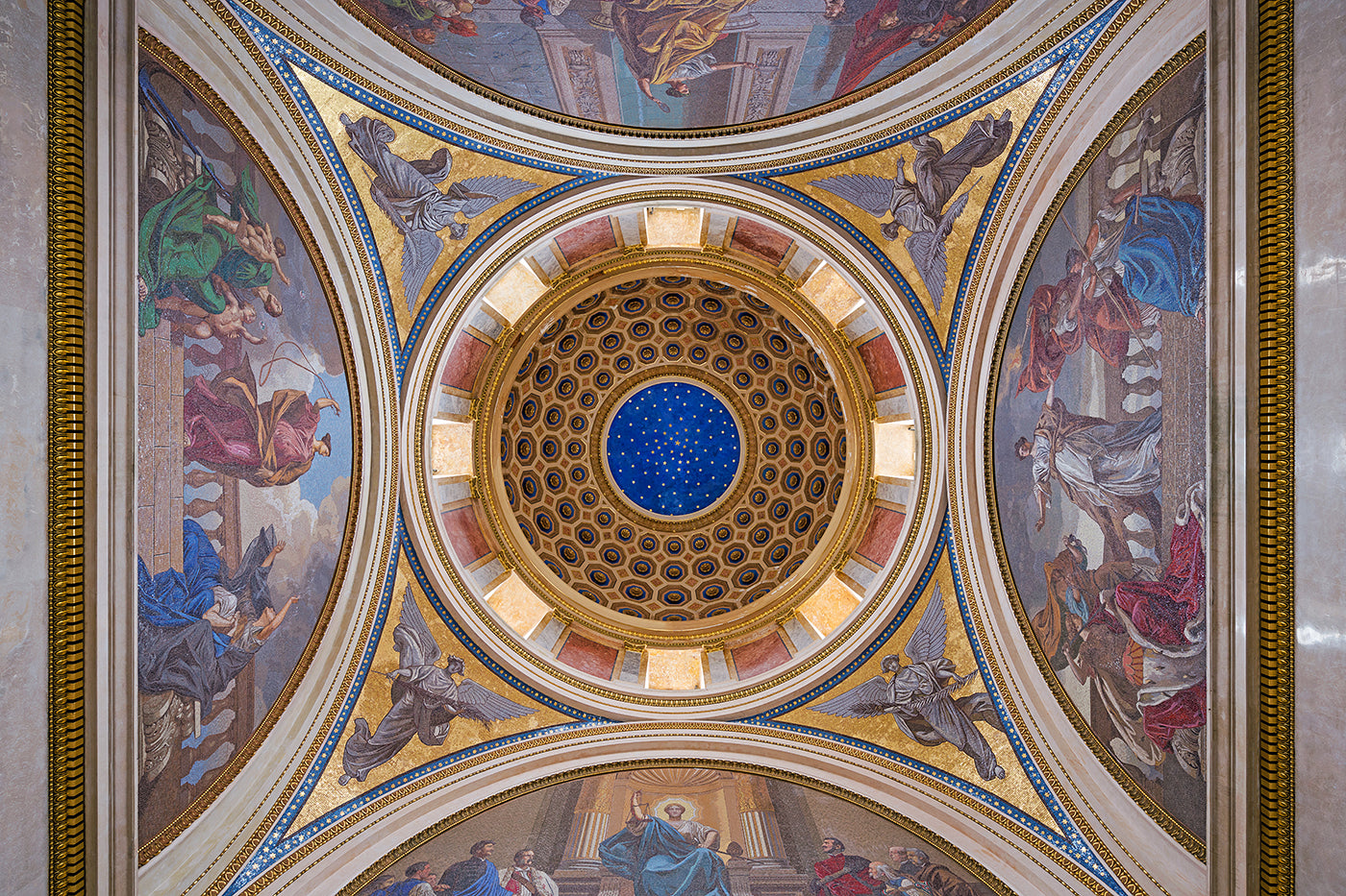 The dome of the Deák Mausoleum in the Fiumei Street Cemetery #409
