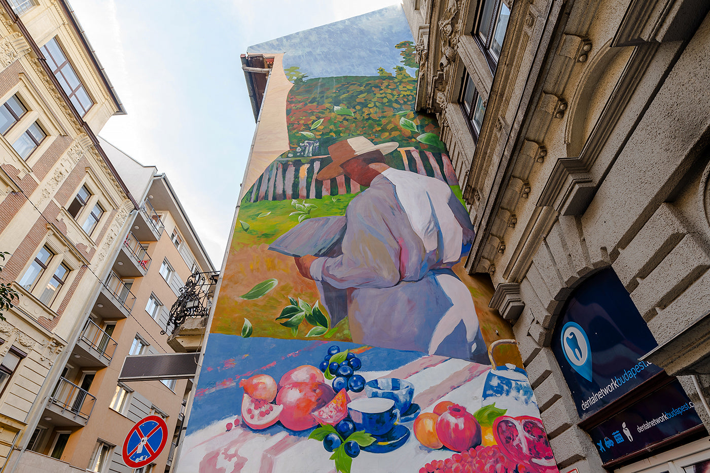 Mural on Akácfa Street #490