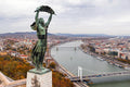 Szabadság szobor és Budapest őszi látképe drónnal #688