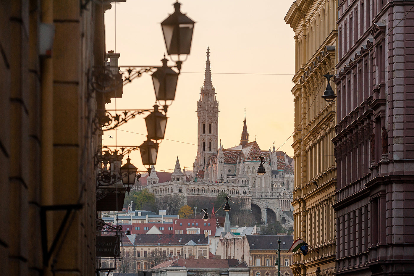 Mátyás templom a Széchenyi utcából #753