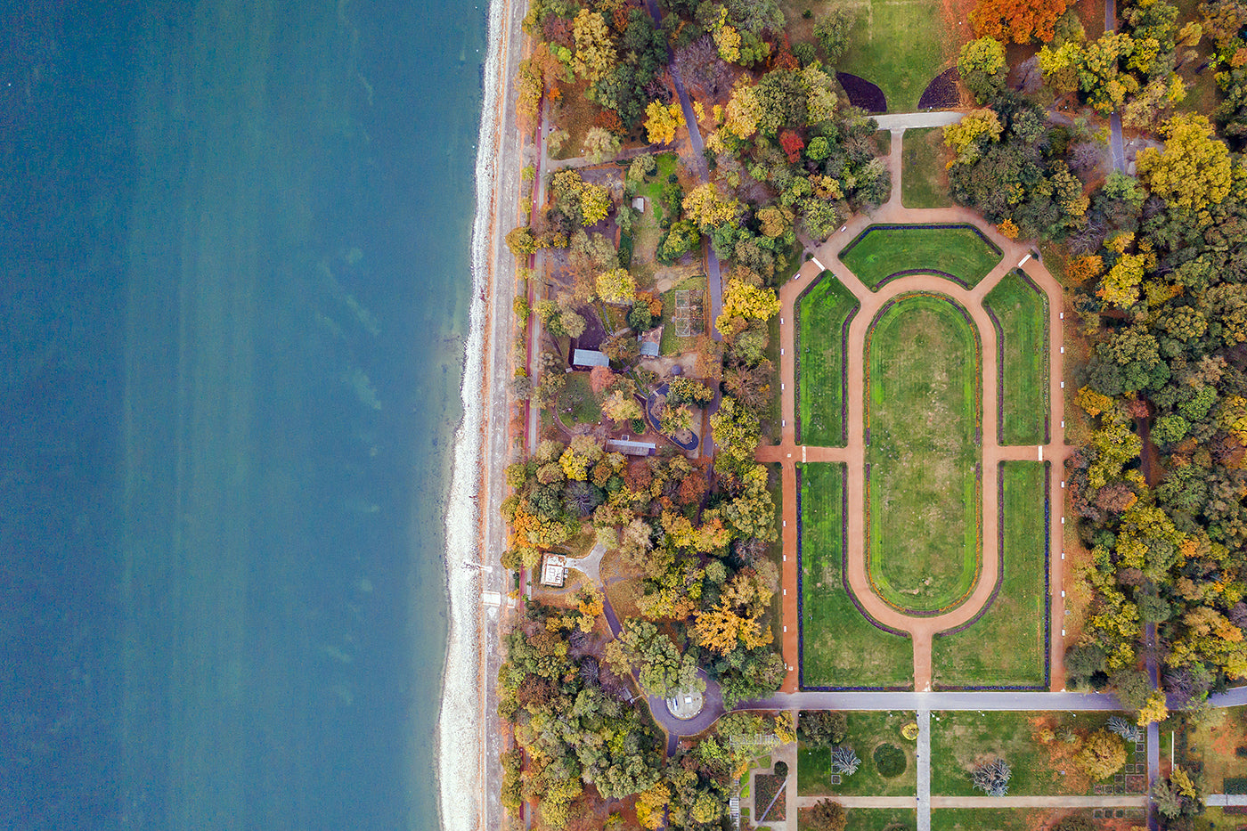 Rose Garden on Margaret Island from above #782