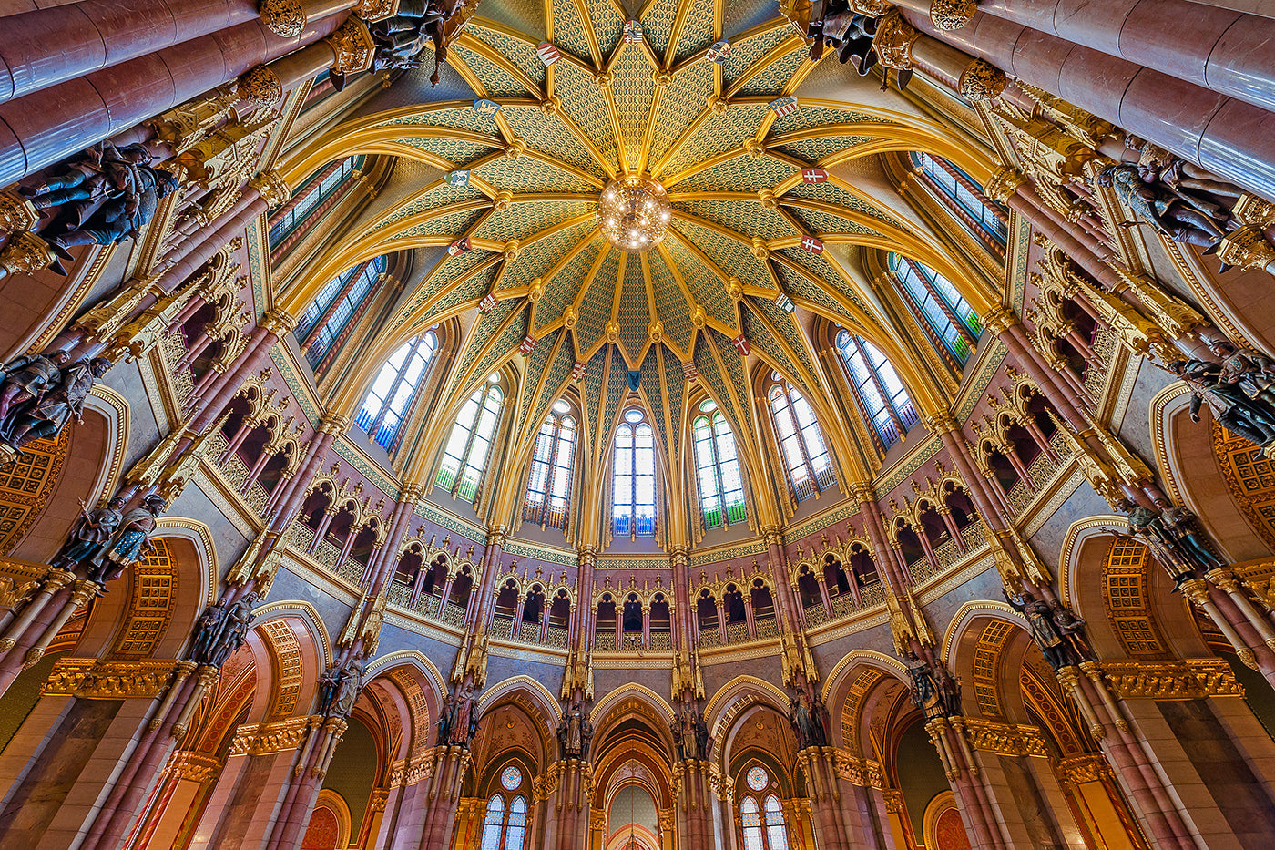 Parliament Dome Hall #833