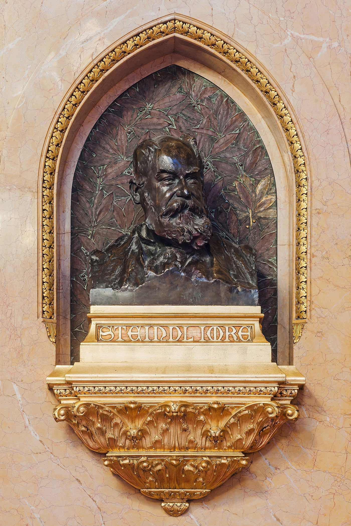 Statue of Imre Steindl in the Parliament #835