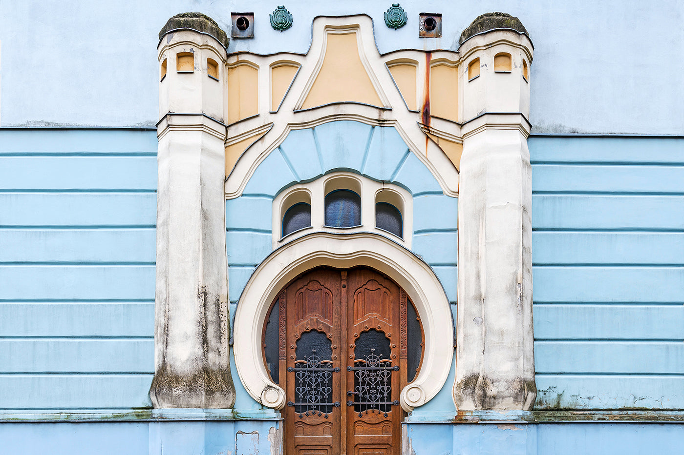 Gate on Kelenhegyi Road #943