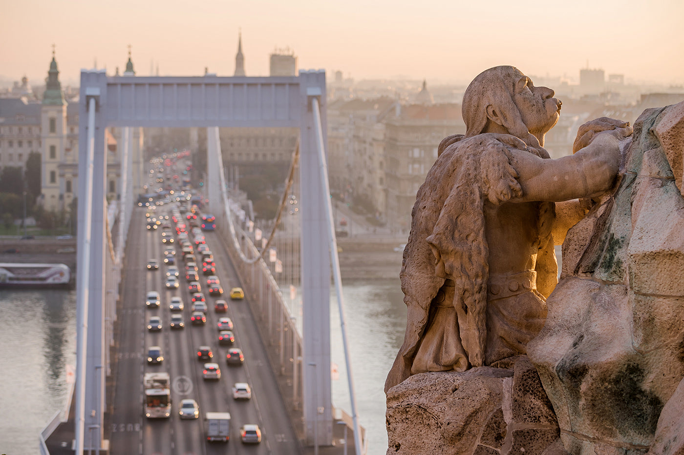 Elizabeth Bridge and the Gellért Statue Pagan #1102