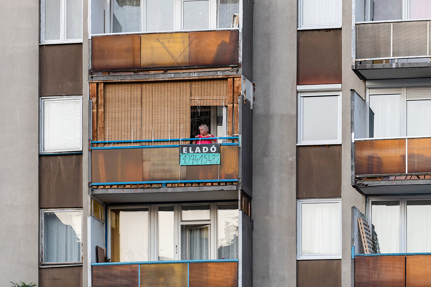 A resident of Szigony Street housing estate #1290