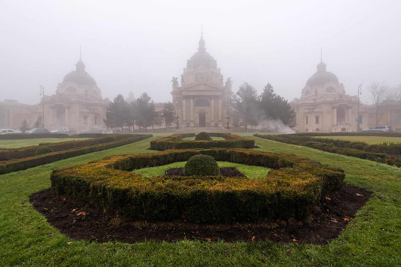 Széchenyi Bath in fog #1651