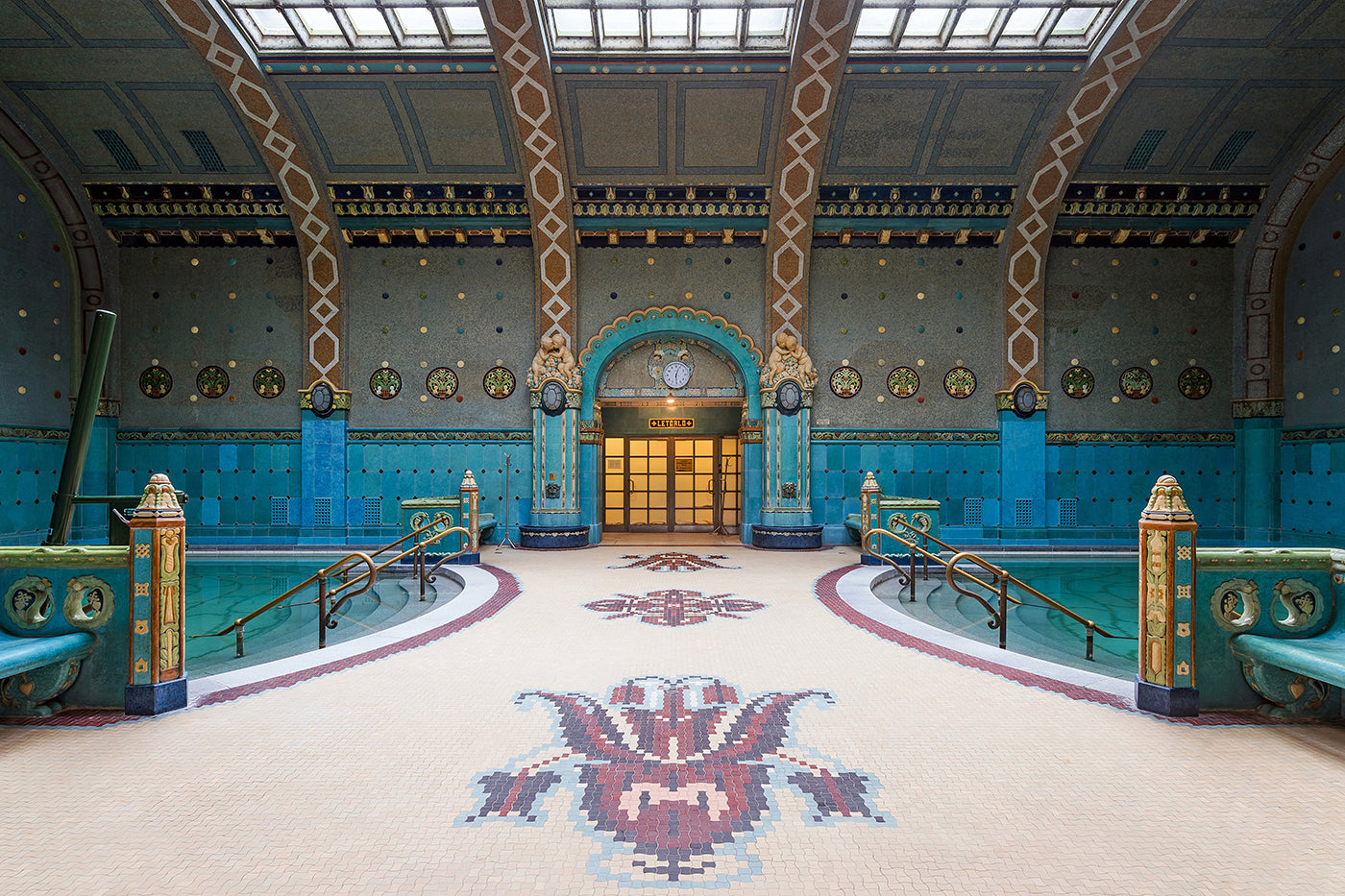Gellért Bath from the inside #1722