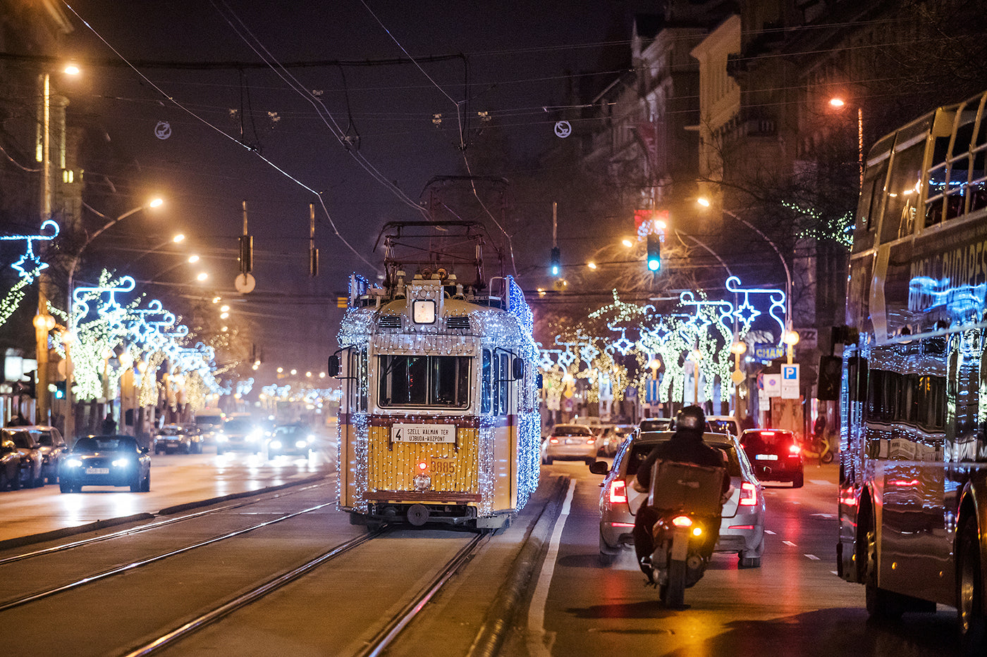 Christmas tram on the Grand Boulevard #1774