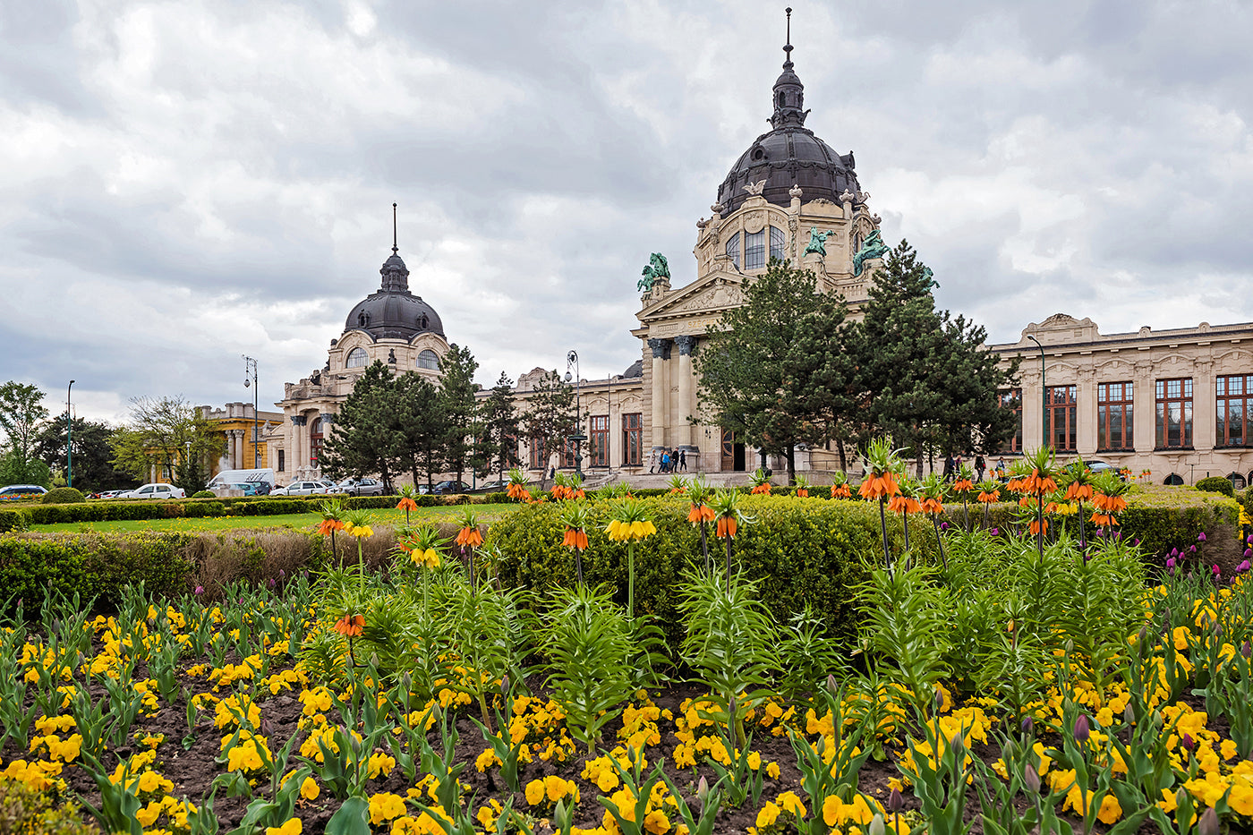 Széchenyi Bath in spring #1821