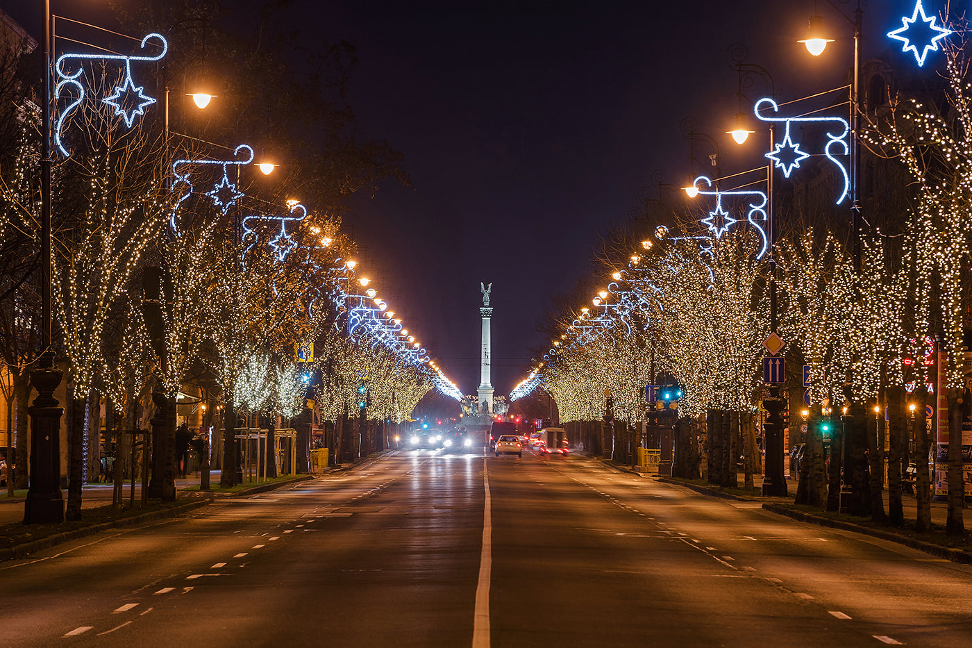 Andrássy Avenue in Christmas lights #1906