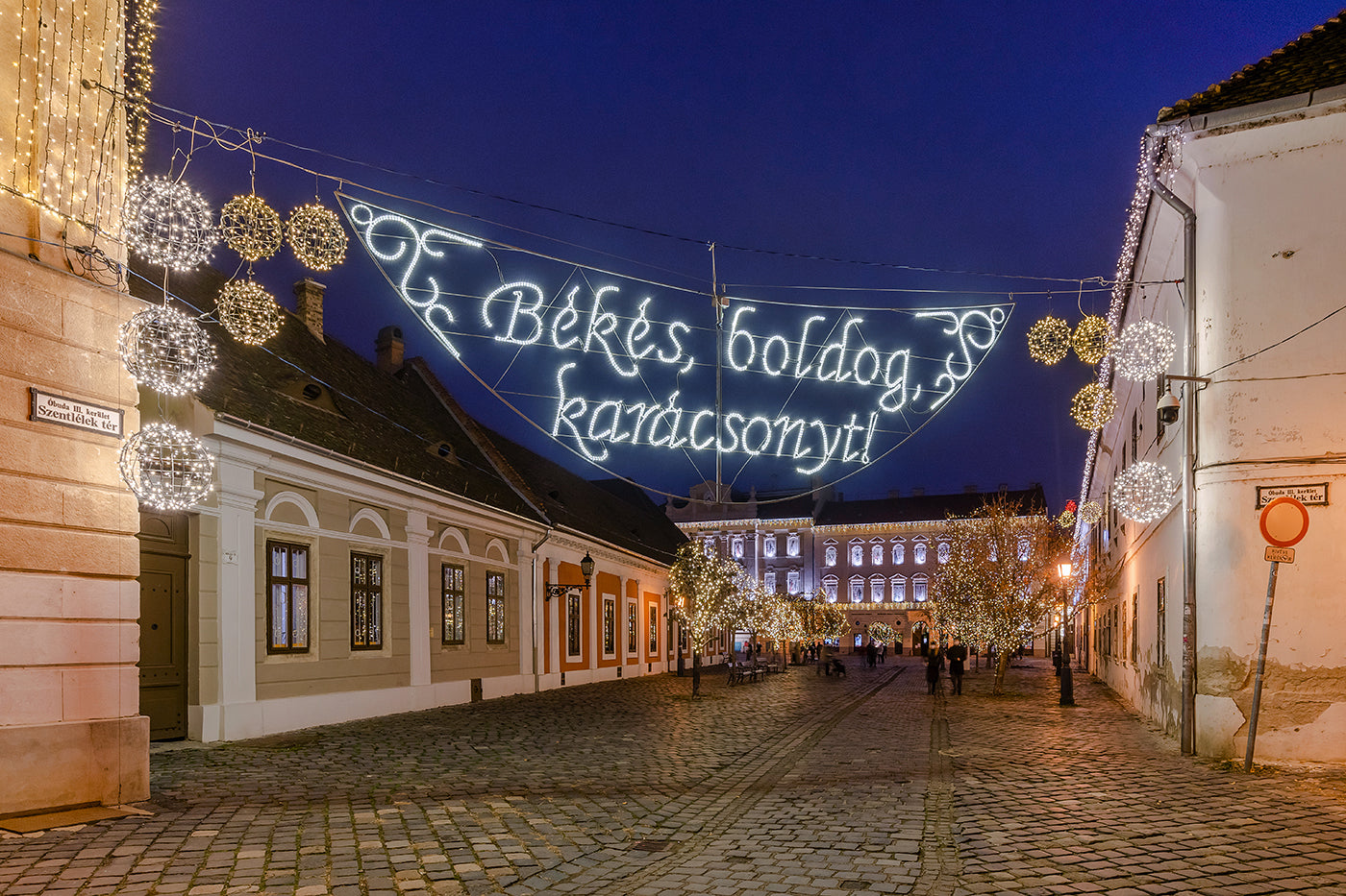 Christmas lights in Óbuda #2036