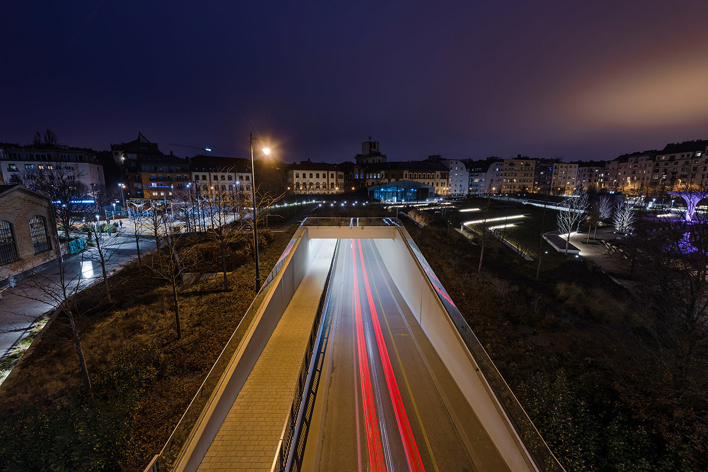 Millenáris Park tunnel at night #2049