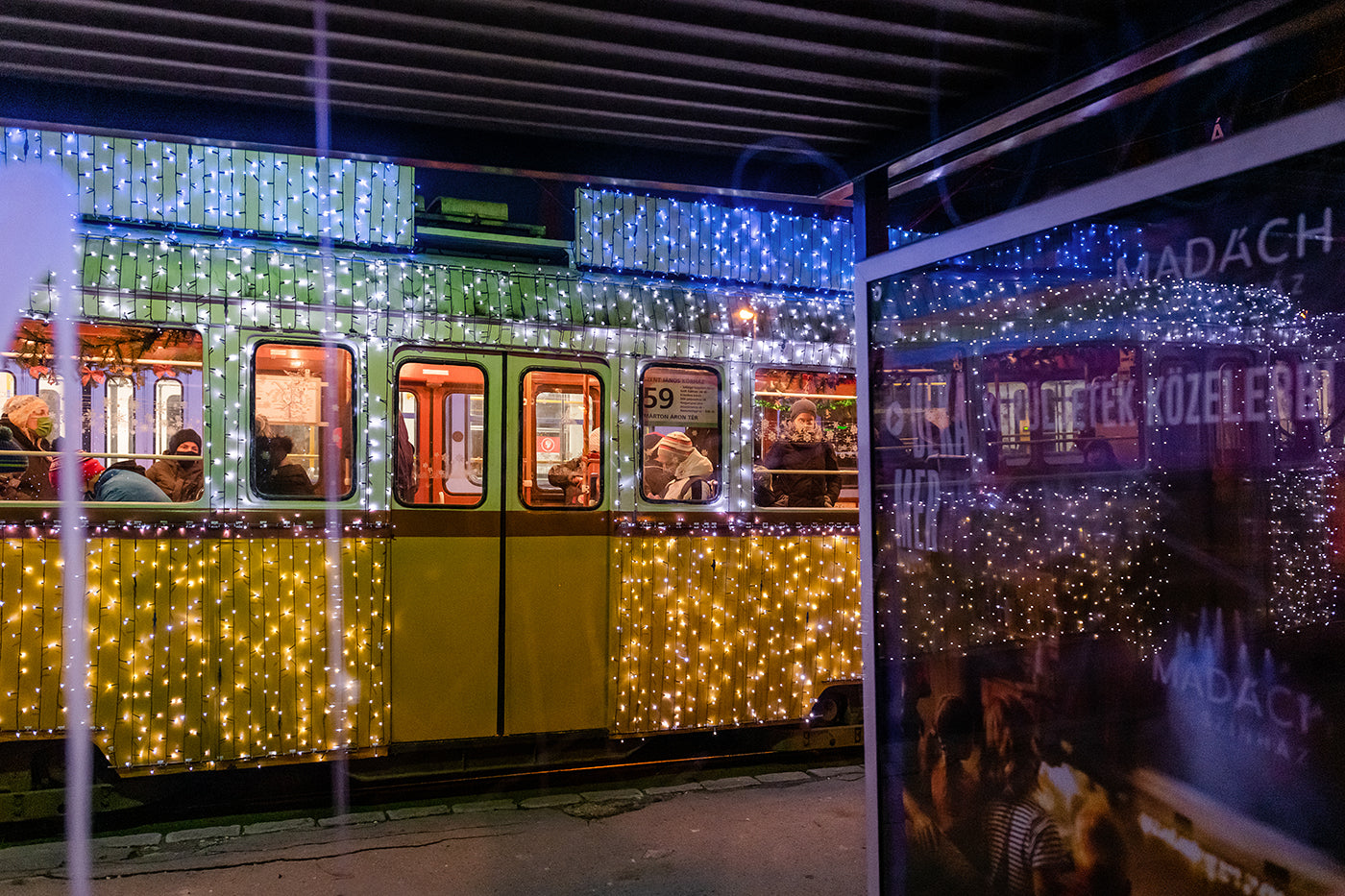 Christmas tram #2095