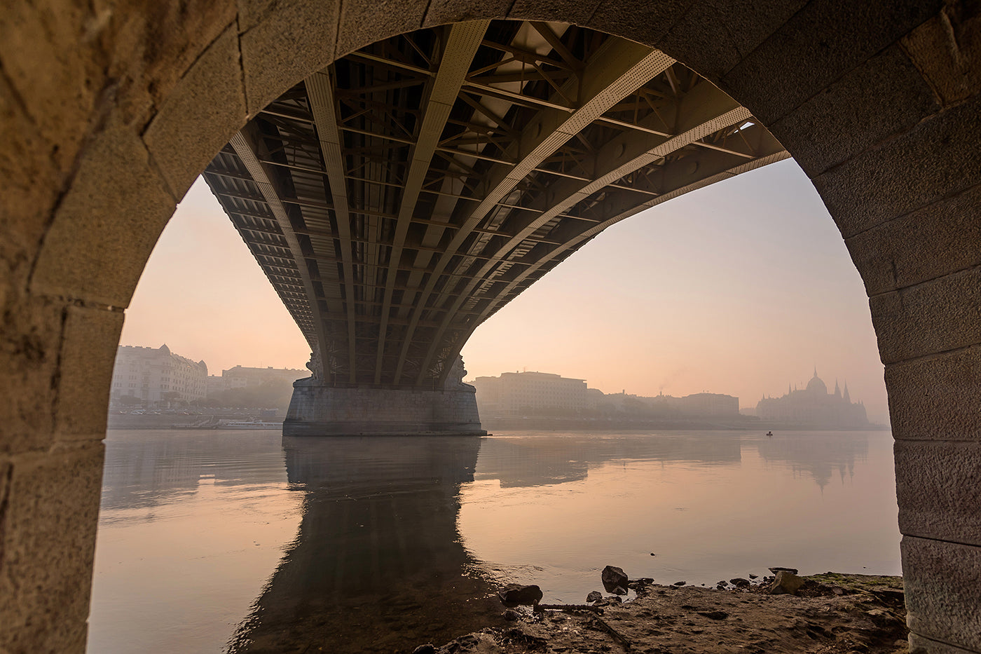 Under Margaret Bridge at low water level #2143