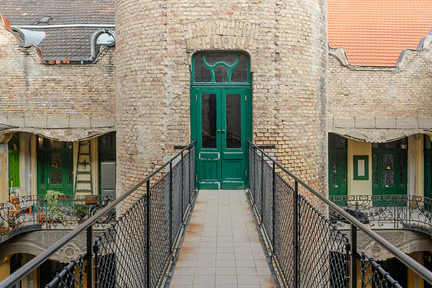 Staircase 5-7 of Szőz utca #2328