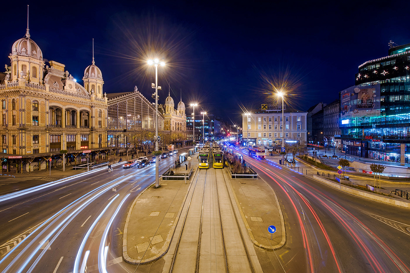 Nyugati Square from the overpass at night #2512