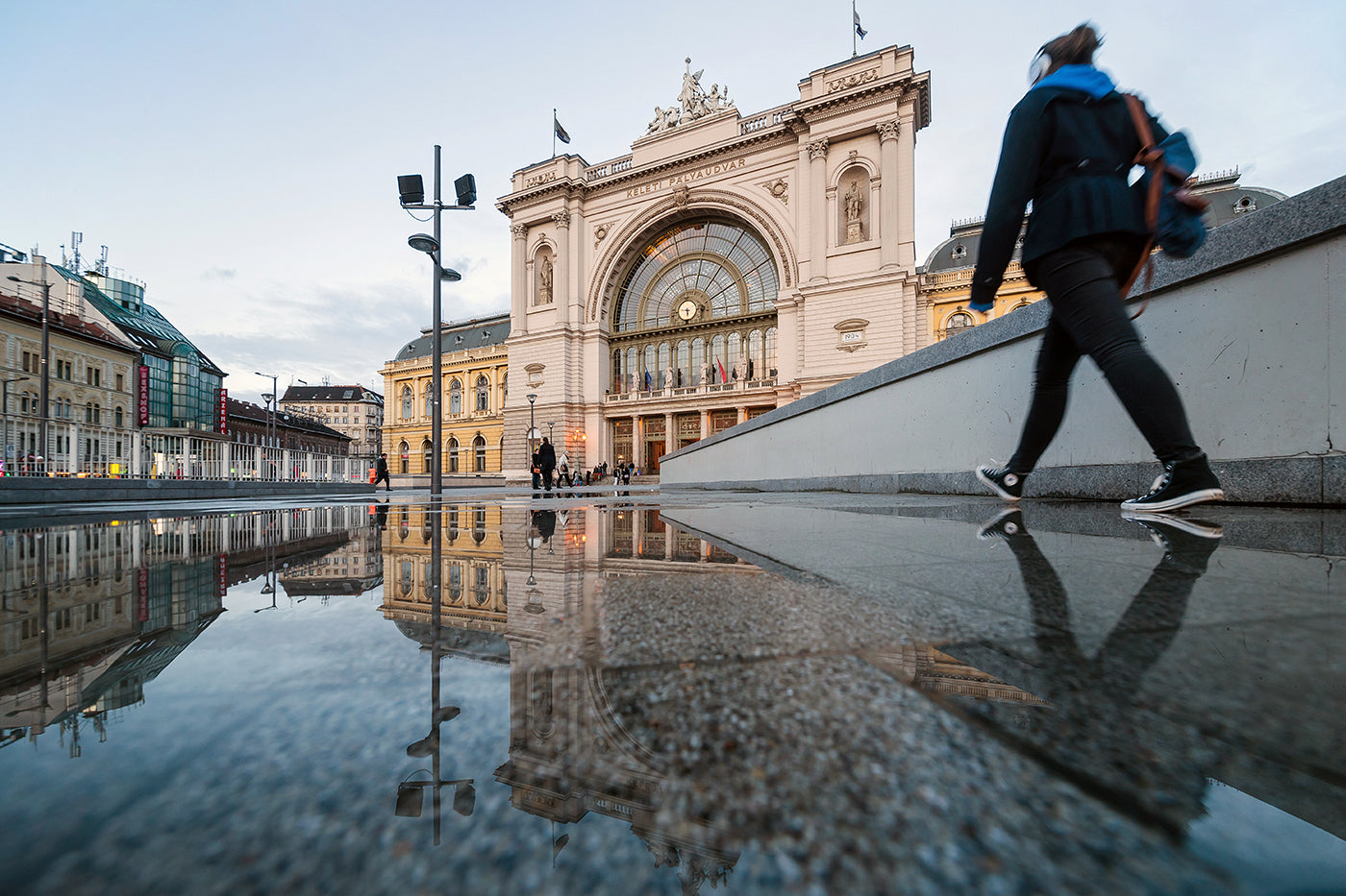 Puddle at Keleti #2584