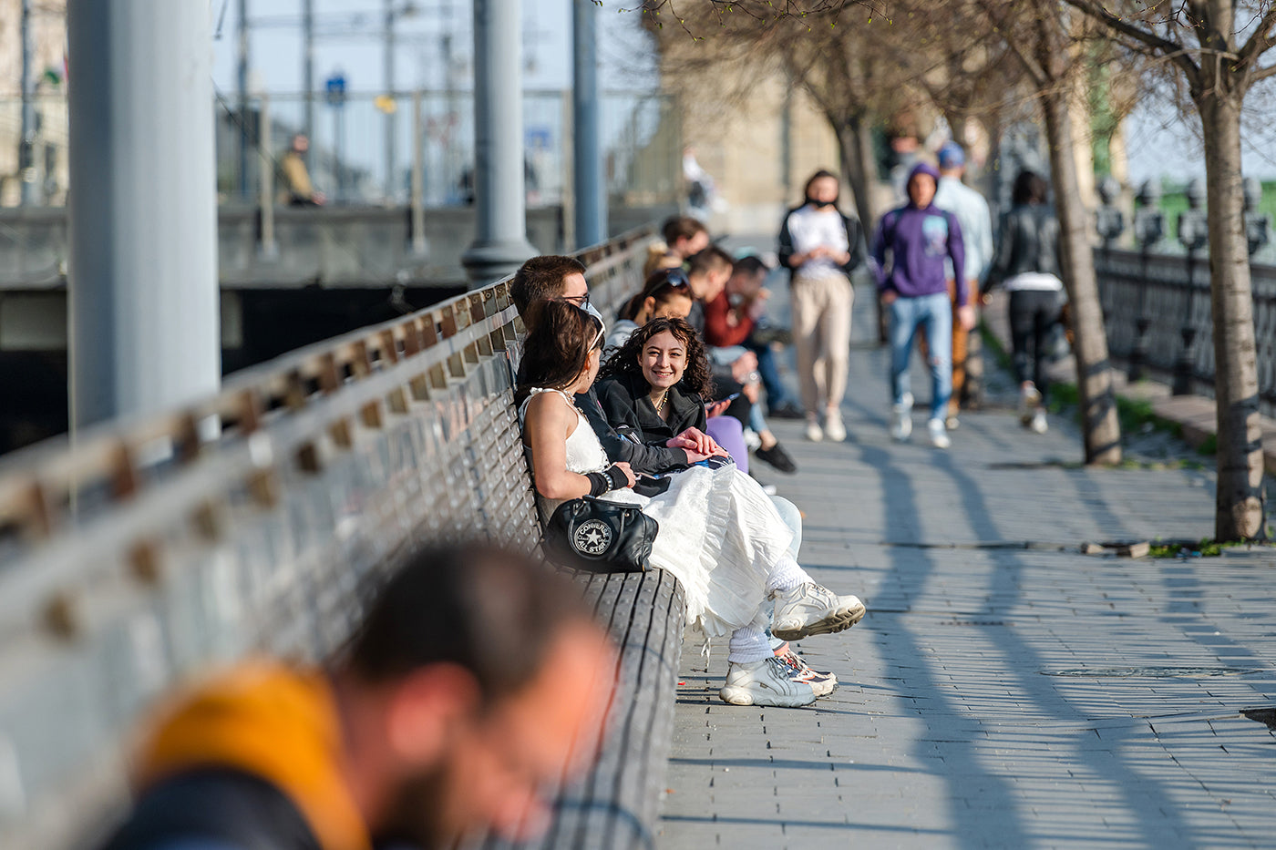 Young people on the Belgrade quay #2732