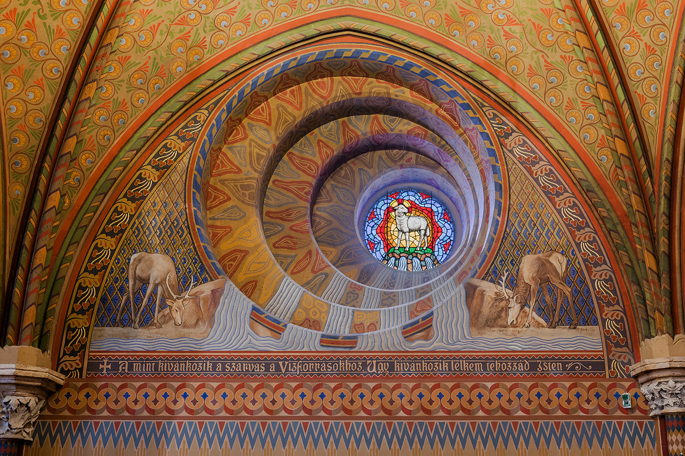 Matthias Church interior #2936