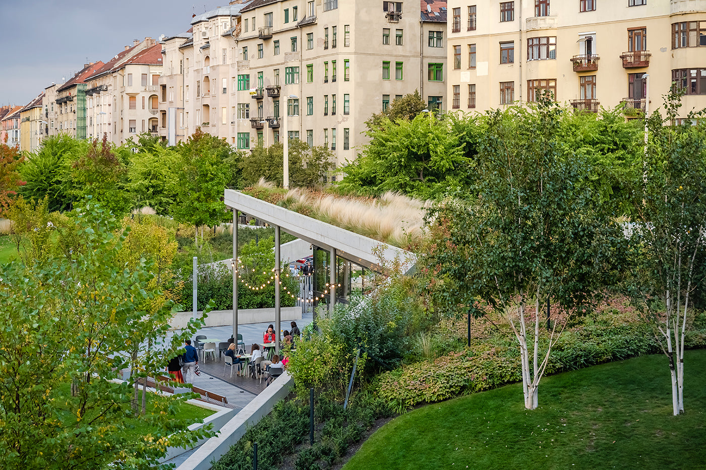 Kávézó a Millenáris Parkban #3184