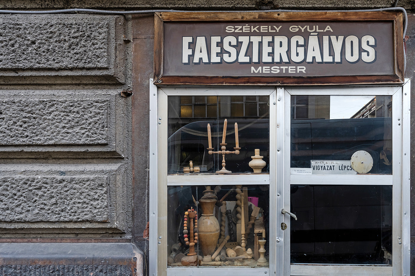 Faesztergályos műhely a Pannónia utcában #3232