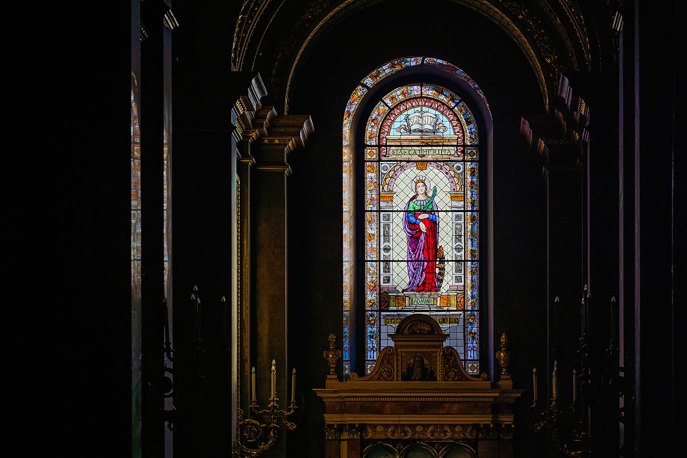 Basilica stained glass window #3272