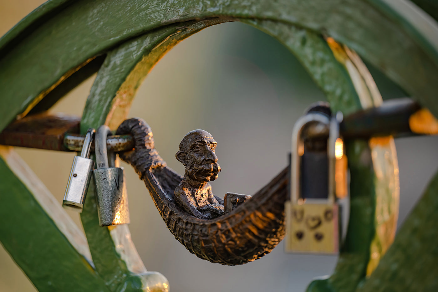 Mini statue of Franz Joseph on Liberty Bridge #3319