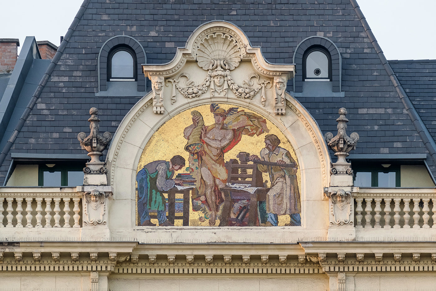 Detail 4 of Fővám Square #3388