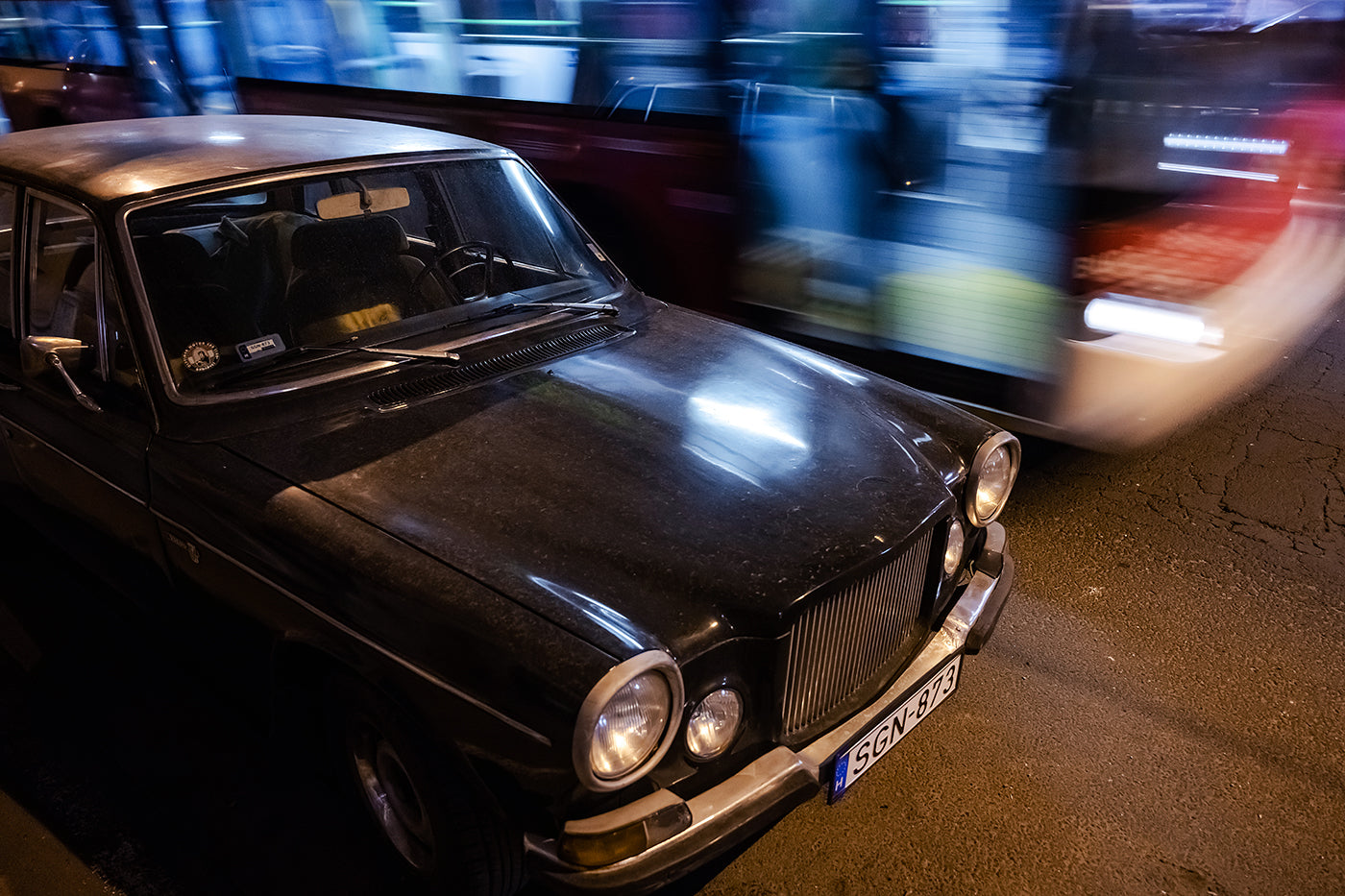 Old Volvo on Nagymező Street #3428