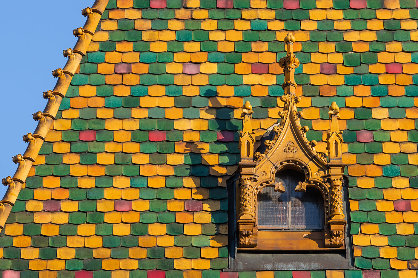Zsolnay roof tiles of the Great Market Hall on Fővám Square #3568