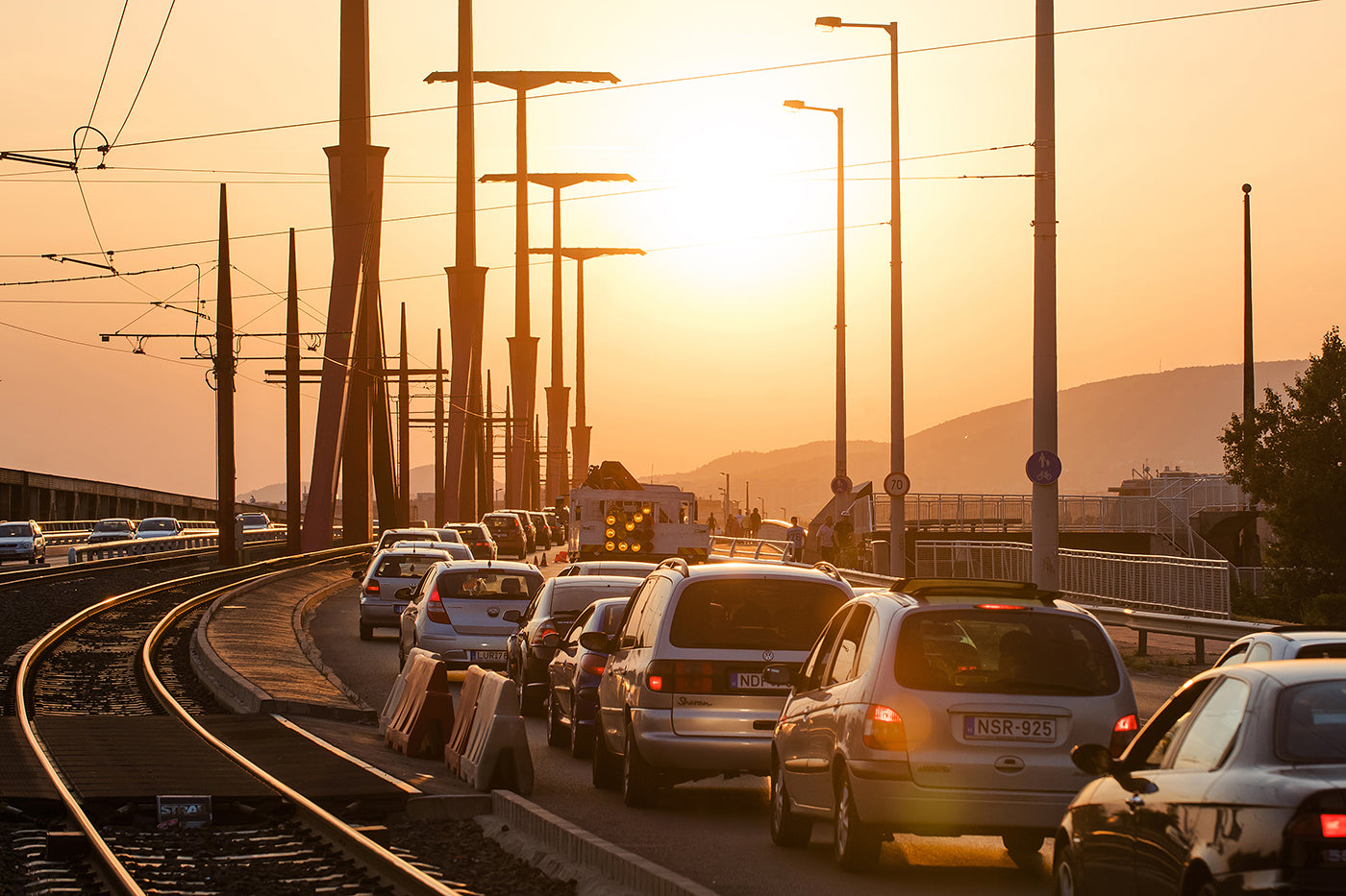 Rákóczi Bridge in the afternoon rush hour #3641
