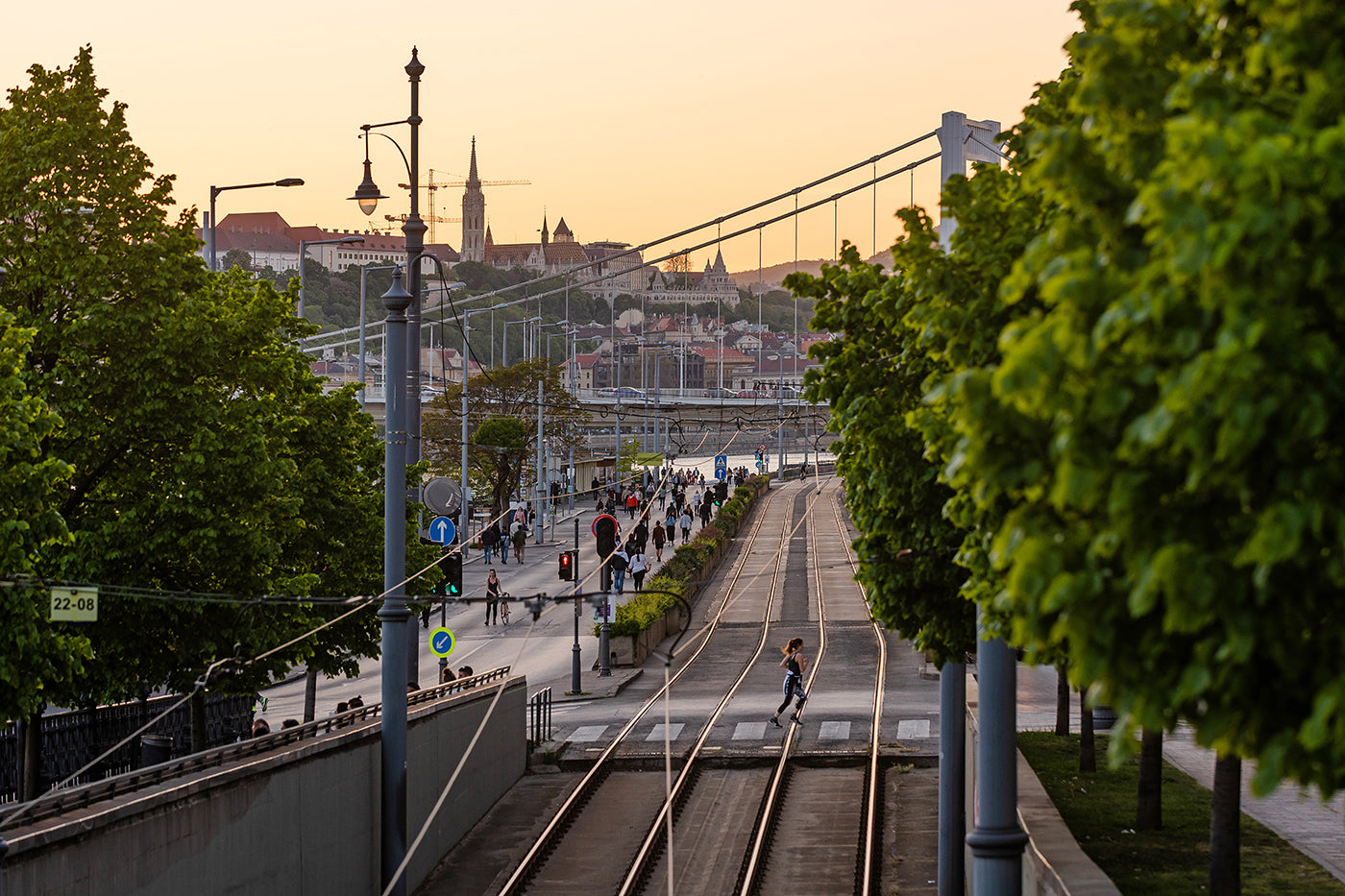 Life on the closed Danube bank #3653