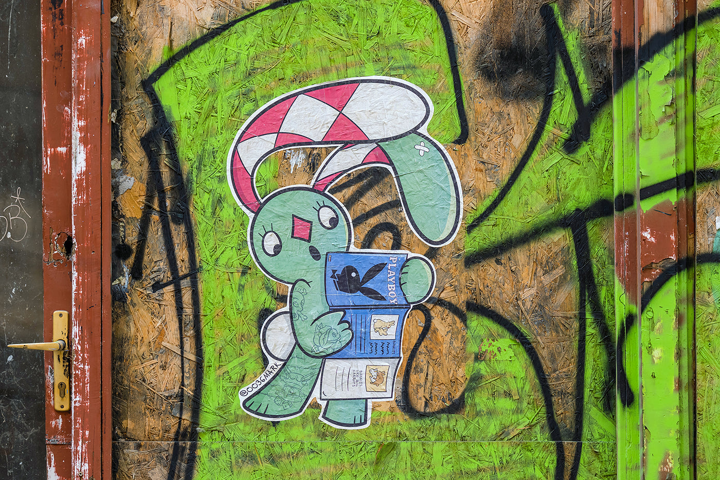 Street art on Kazinczy Street #3688