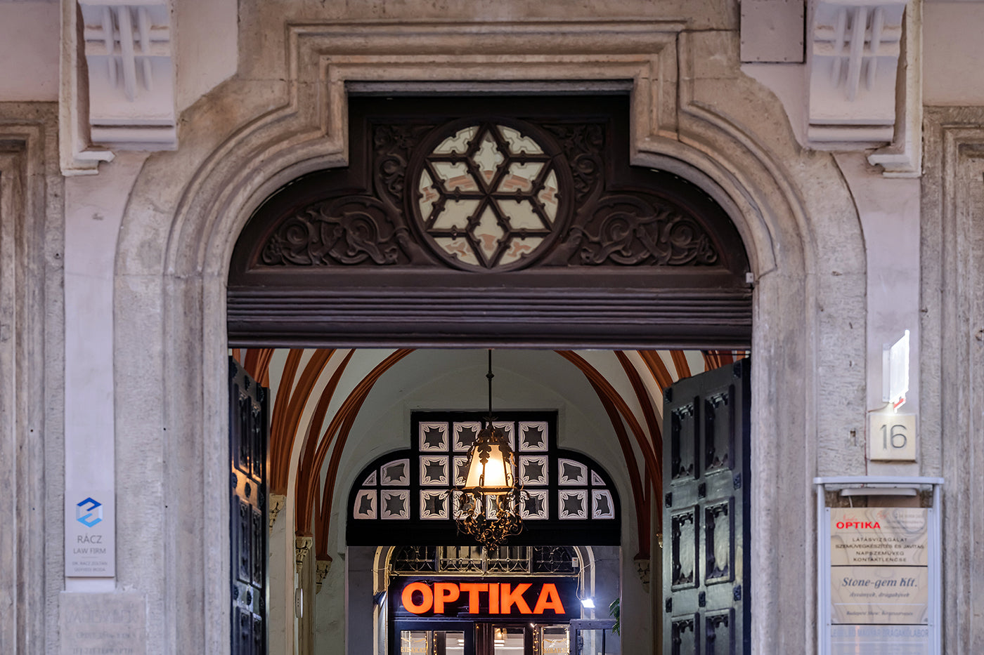 Staircase of Arany János Street 16a #3938