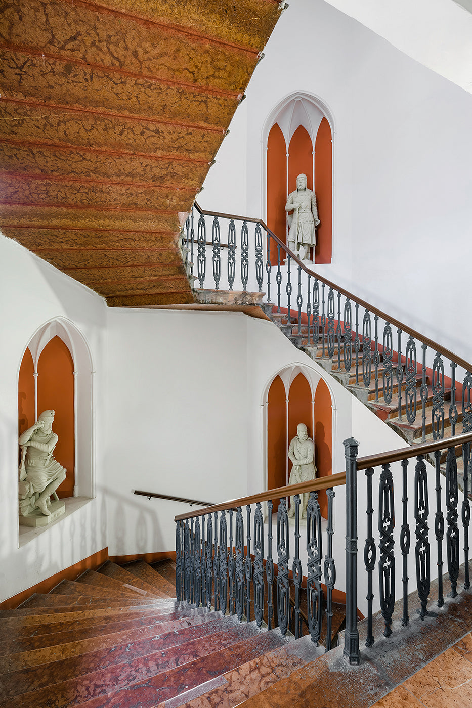 Staircase of Arany János Street 16a #3951