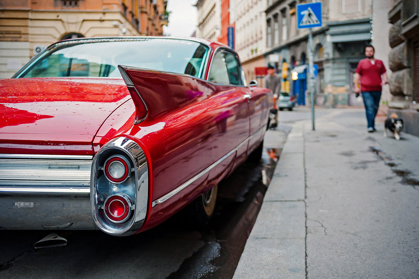 Régi Cadillac a Dob utcában #4009