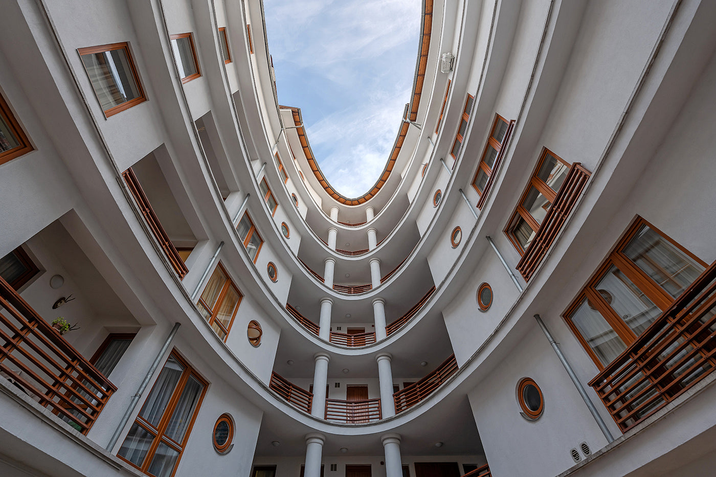 Lovag Street 8. Inner courtyard #4044