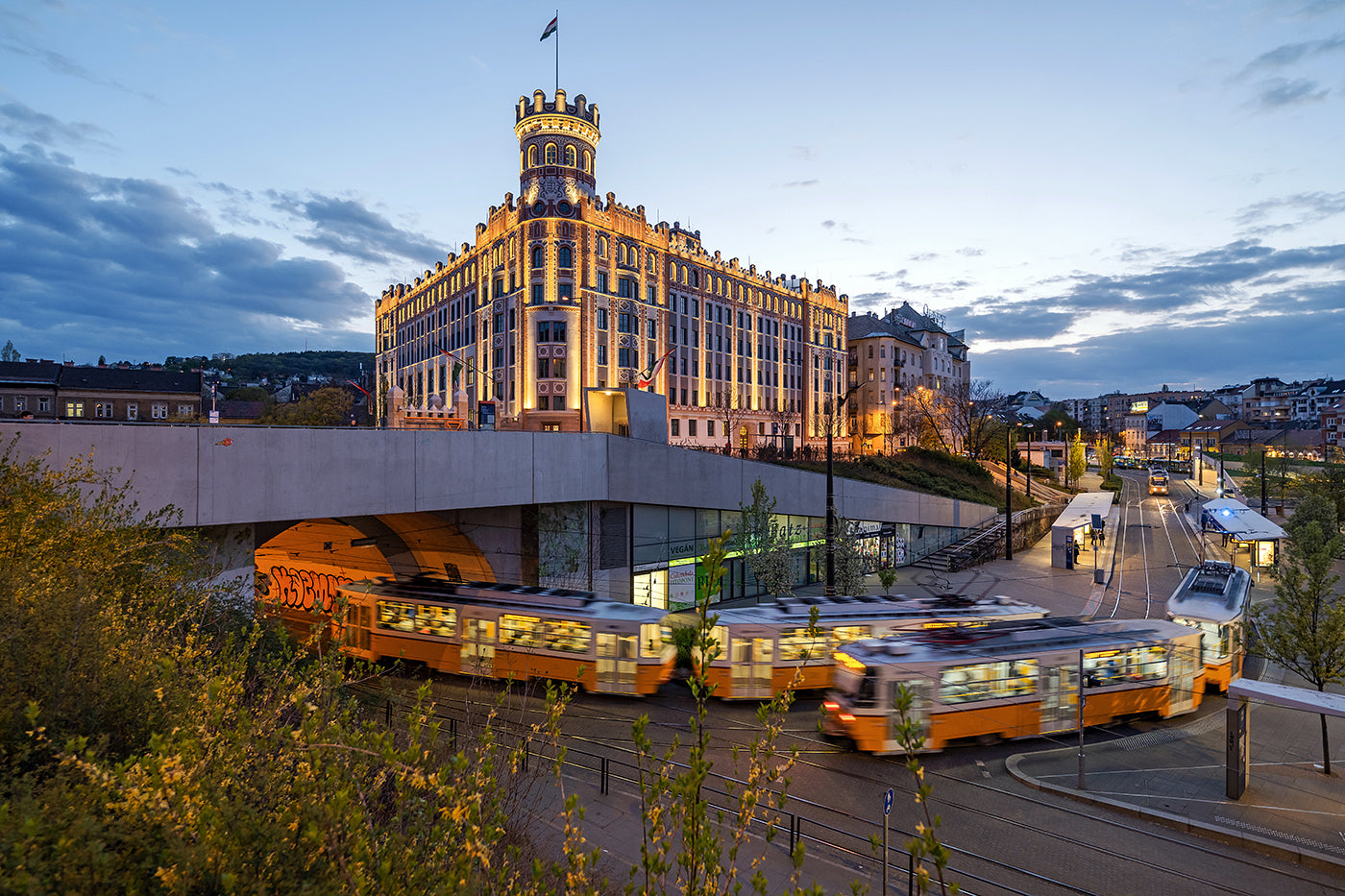 Postal Palace / Money Museum on Széll Kálmán Square #4314