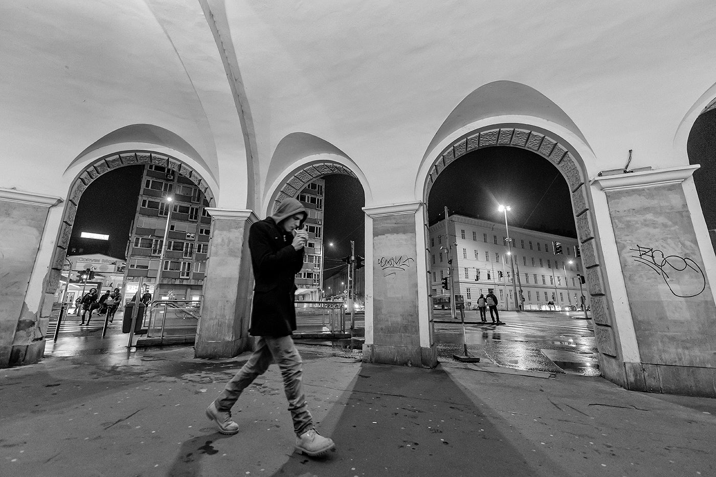 Arcades on the corner of Üllői út and Nagykörút #4501