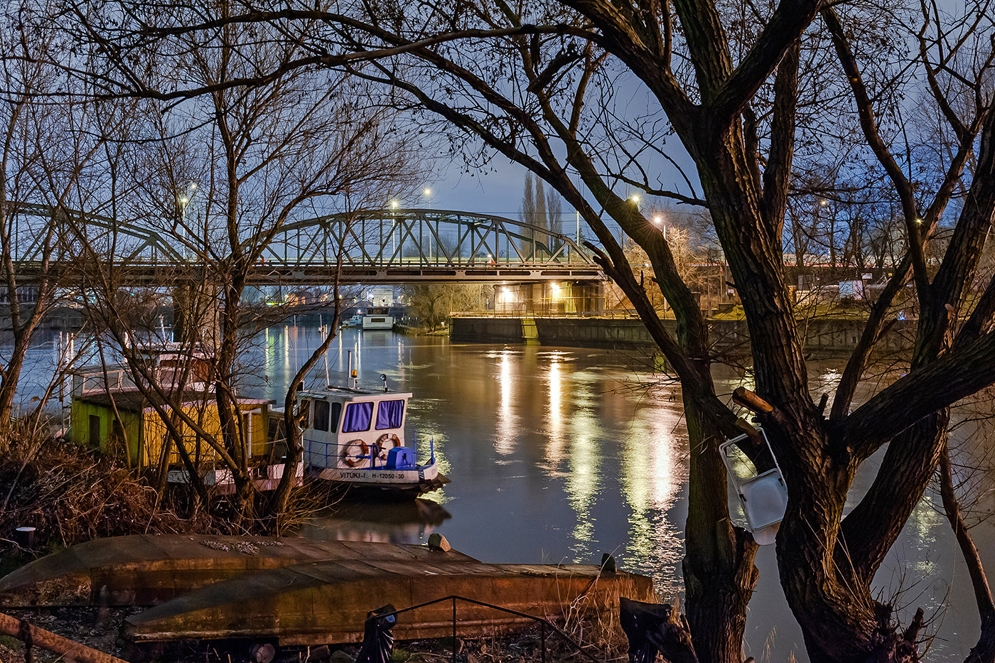 Kvassay Bridge at night #4524