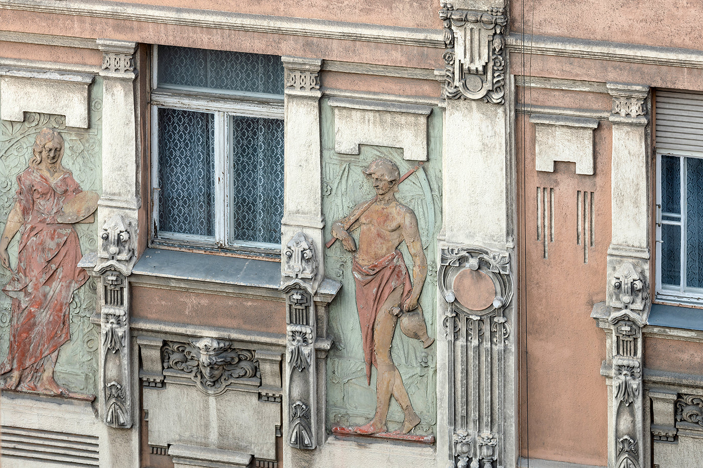Detail of the facade of Magyar Street 1 #4543