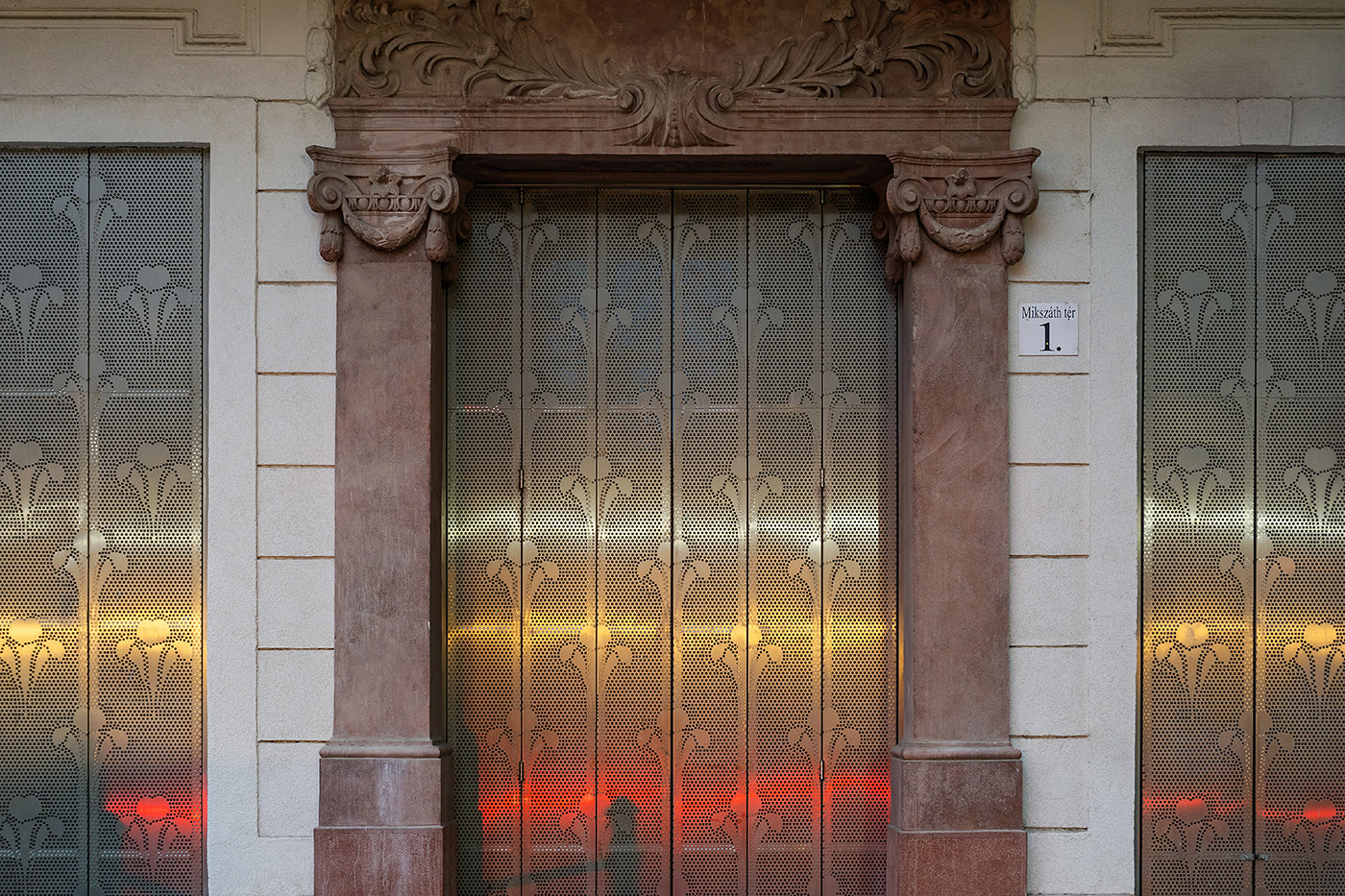Mikszáth Square 1st Gate #4622