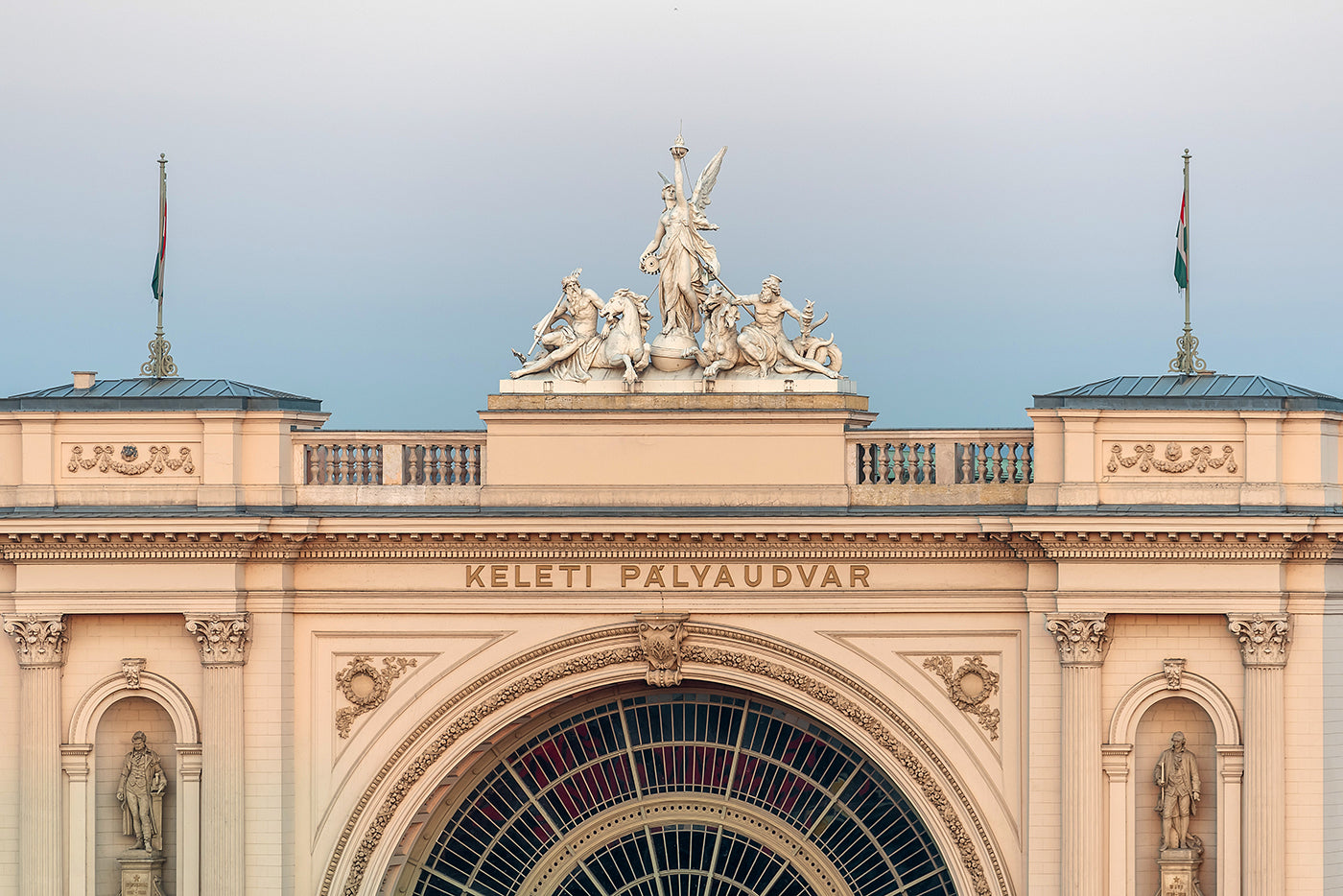 Facade of Keleti Railway Station #4642