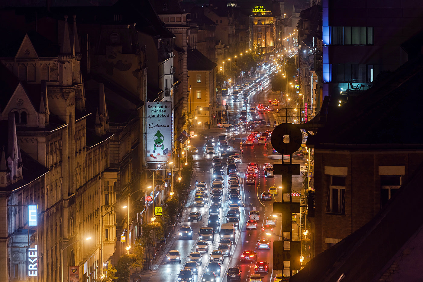 Budapest – Rákóczi Road rush hour evening | Fine Art Giclée photo print and wall art