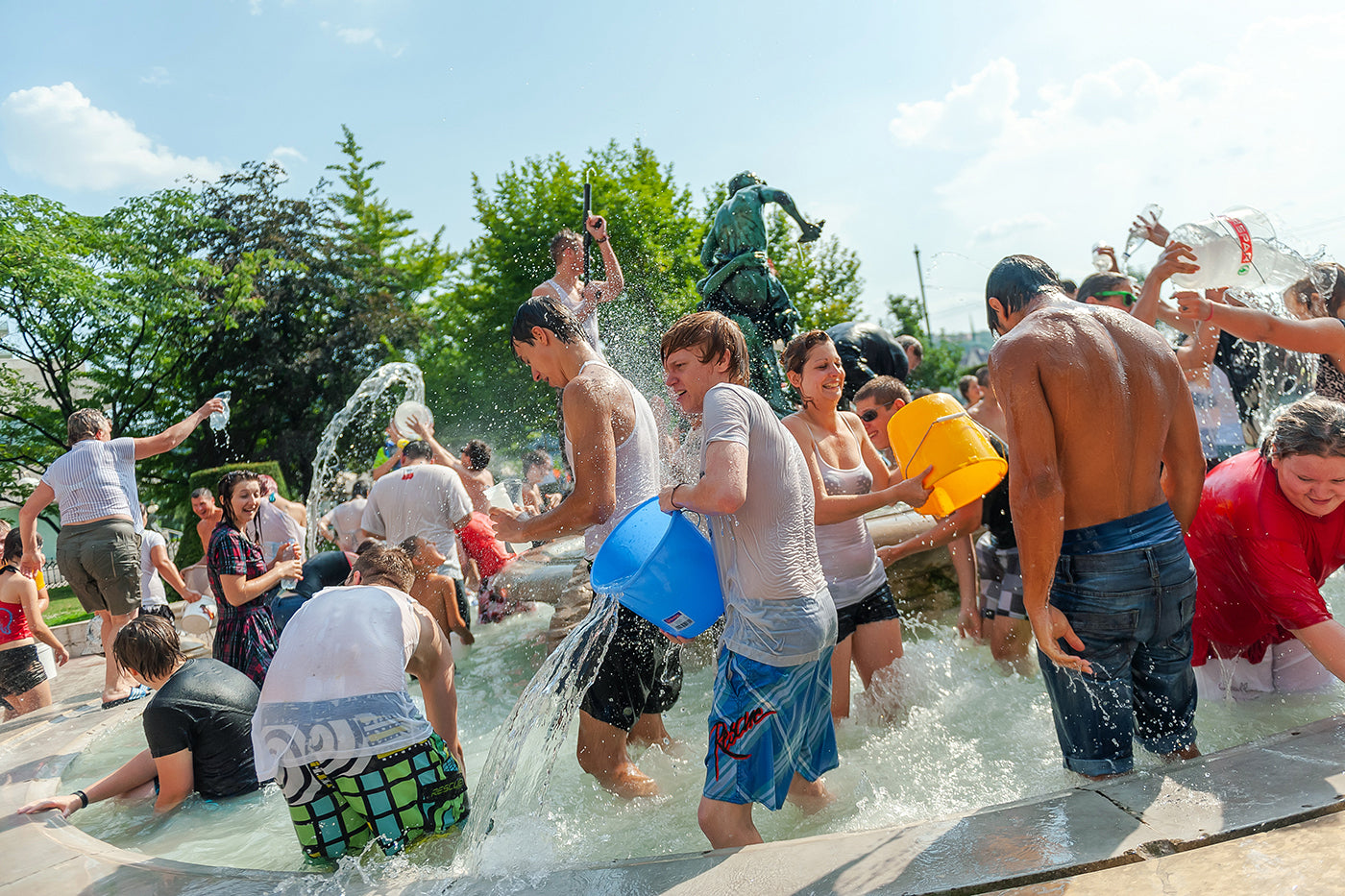 Water fight at Vigadó Square #4653