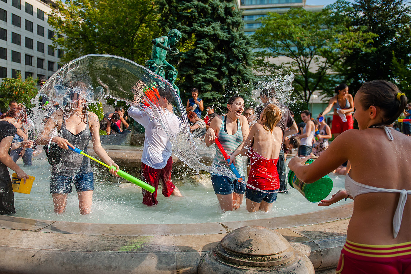 Water fight at Vigadó Square #4656