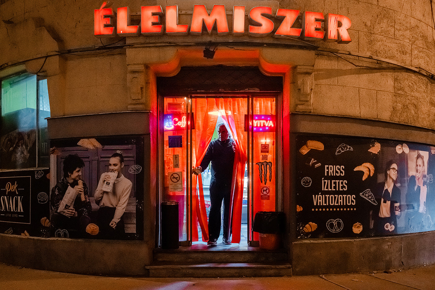 Grocery store on the corner of Tímár and Pacsirtamező streets #4759
