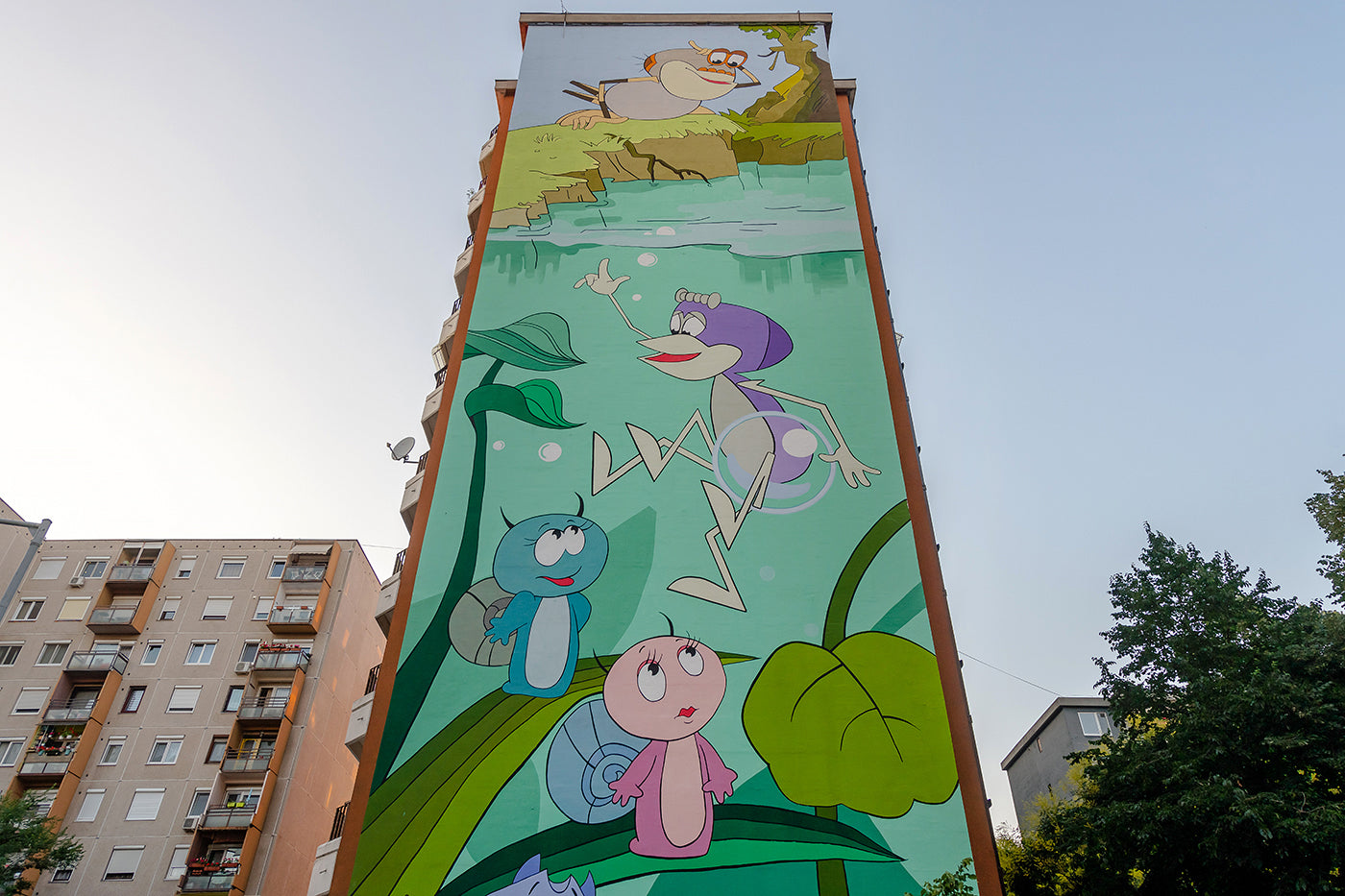 Water Spiders Wonder Spider Mural on Leonardo da Vinci Street #4933